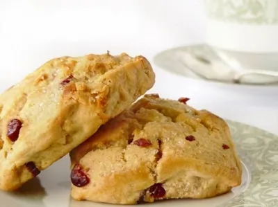 Мексиканские фисташковые пряники с вишней