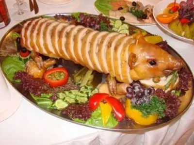 Поросенок фаршированный