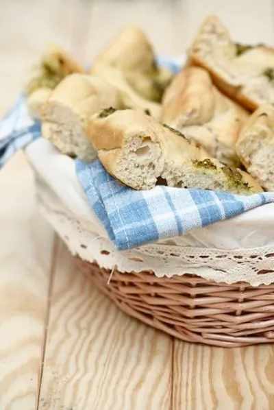 Хрустящие лепешки с розмарином