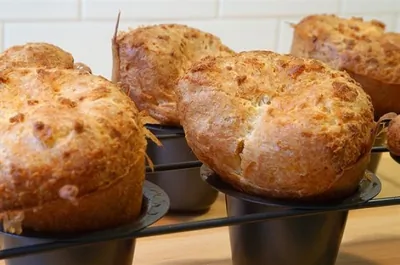 Поповеры с лимоном и черным перцем