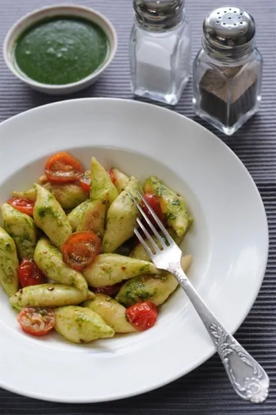 Ньоки с сыром и заправкой из рукколы