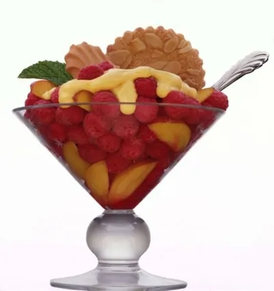 Сабайон из шампанского с малиной