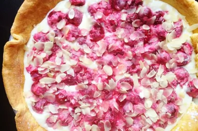 Творожный торт с вишней