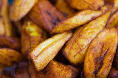 Карамелизованные бананы с ромом