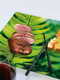 Утка с медом и папайей