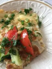 Классический французский омлет с сыром