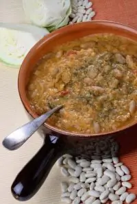 Щи с фасолью