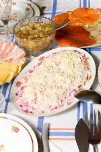 Простая селедка под шубой