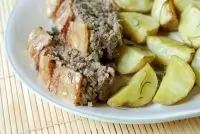 Слоеный мясной хлеб