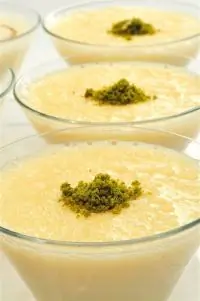 Лимонный пудинг с цедрой