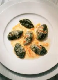 Ньокки с шалфеем, сливочным маслом и пармезаном