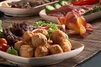 Тефтели рыбные в соусе с укропом