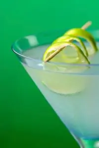 Водка с соком личи