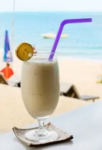 Напиток с плодами аноны