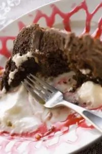 Торт с черемухой