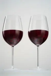 Вишня в остром винном сиропе