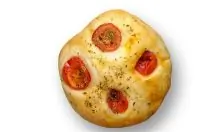 Фокачча с томатами, маслинами и сыром