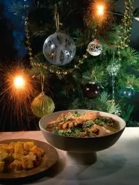 Вареное мясо с кисло-острым соусом