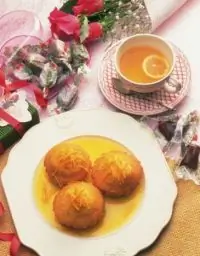 Лимонные кексы в сиропе с базиликом