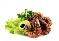 Карамелизированные креветки с имбирем, чесноком и чили