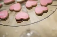 Глазированные малиновые сердца