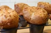 Поповеры с лимоном и черным перцем