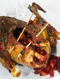 Запеченный гусь