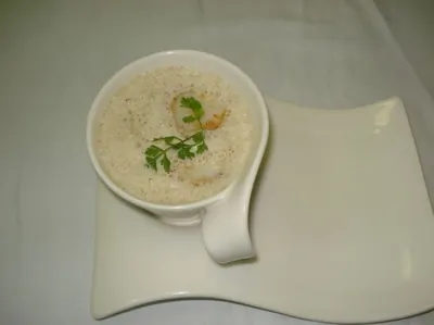 Валюте из шампиньонов с гребешками Сен-Жак под маслом грецкого ореха