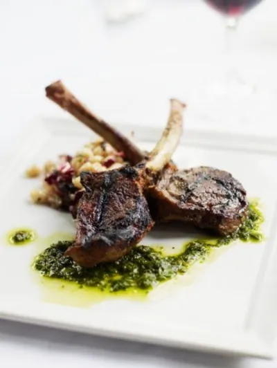 Сальса-верде из петрушки и мяты