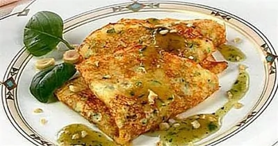 Блинчики с зеленым луком