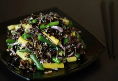 Салат из дикого риса