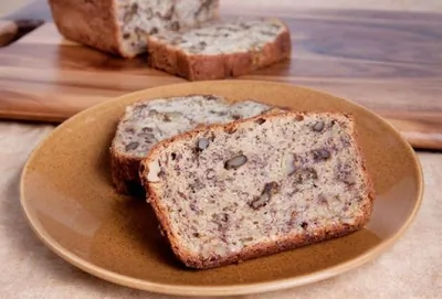 Зерновой хлеб с грецкими орехами
