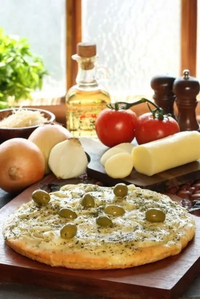 Пицца с сырным кремом