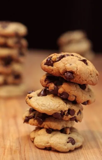 Воздушное печенье с шоколадом