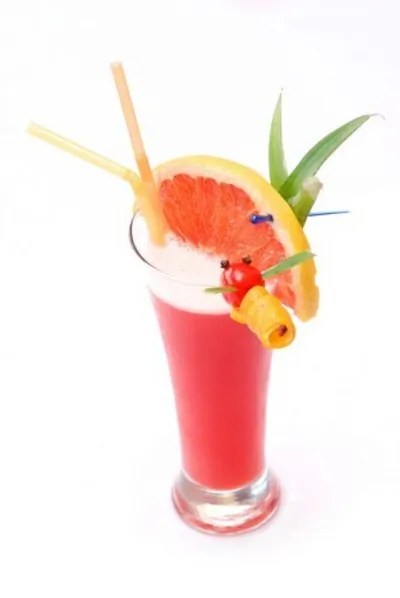 Пунш из красных апельсинов и красных грейпфрутов