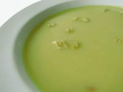 Суп-пюре из крапивы и черемши