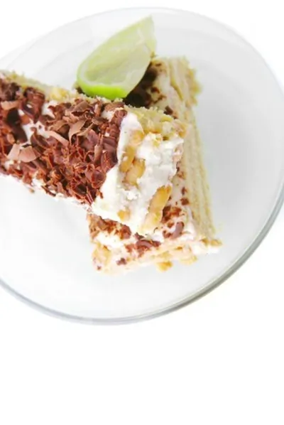 Йогуртовый торт с миндалем