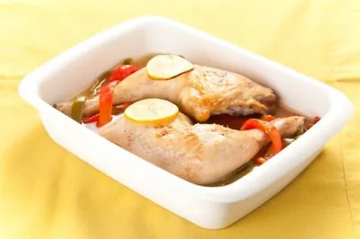 Курица с овощами в вине