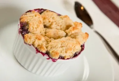 Черничный коблер