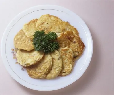 Оладьи из сладкой кукурузы к мясу на гриле