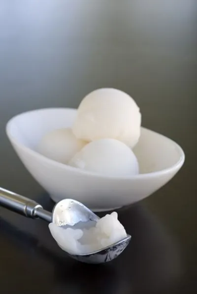 Лимонно-лавандовое мороженое (Gelato)