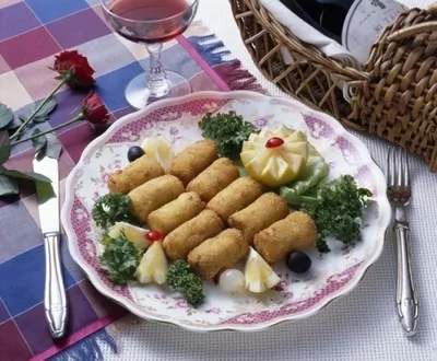 Рисовые крокеты с куриной начинкой