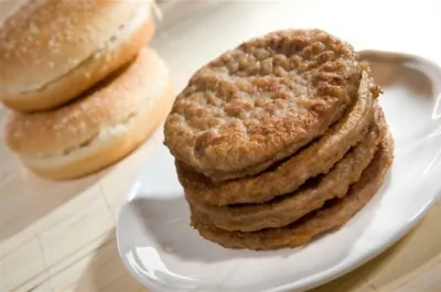 Гамбургеры с курицей и яблоком