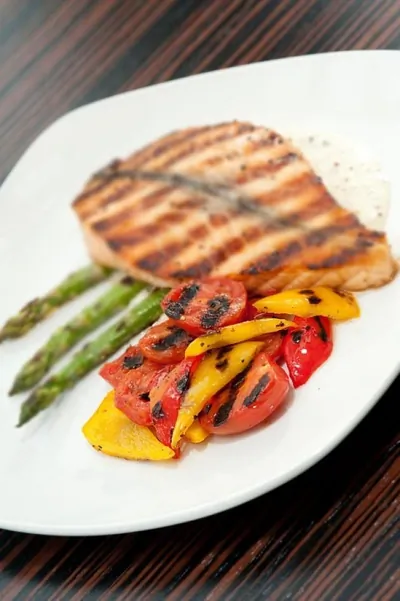 Жареные перцы с чесноком