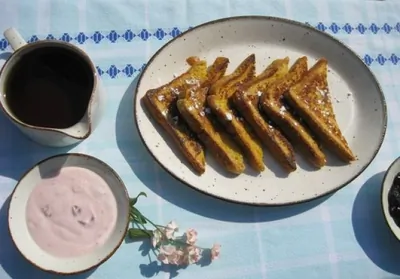 Сливочные тосты с корицей