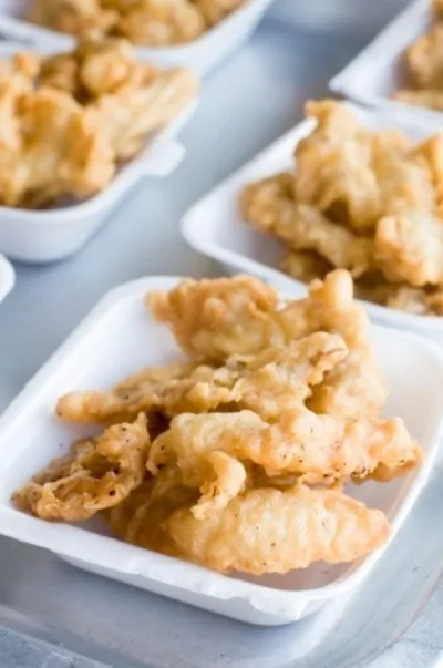 Грибы в золотистом пивном кляре с карри