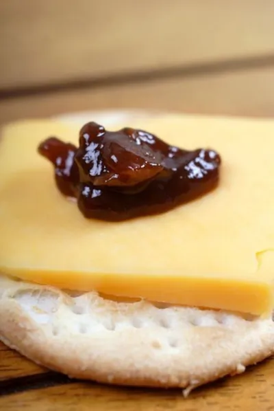 Луковый чатни со специями