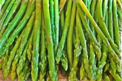 Суп-пюре из мелкой зеленой спаржи