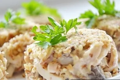 Слоеный салат с ветчиной и шампиньонами «Любимый»