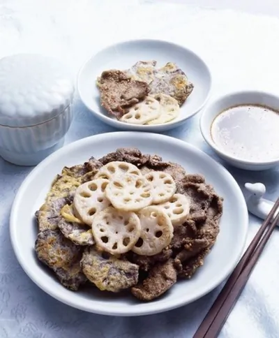 Грибные оладьи с петрушкой